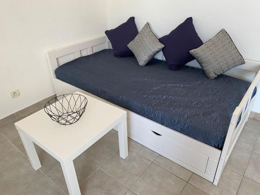Charmant Studio De 23M2 Αβινιόν Εξωτερικό φωτογραφία