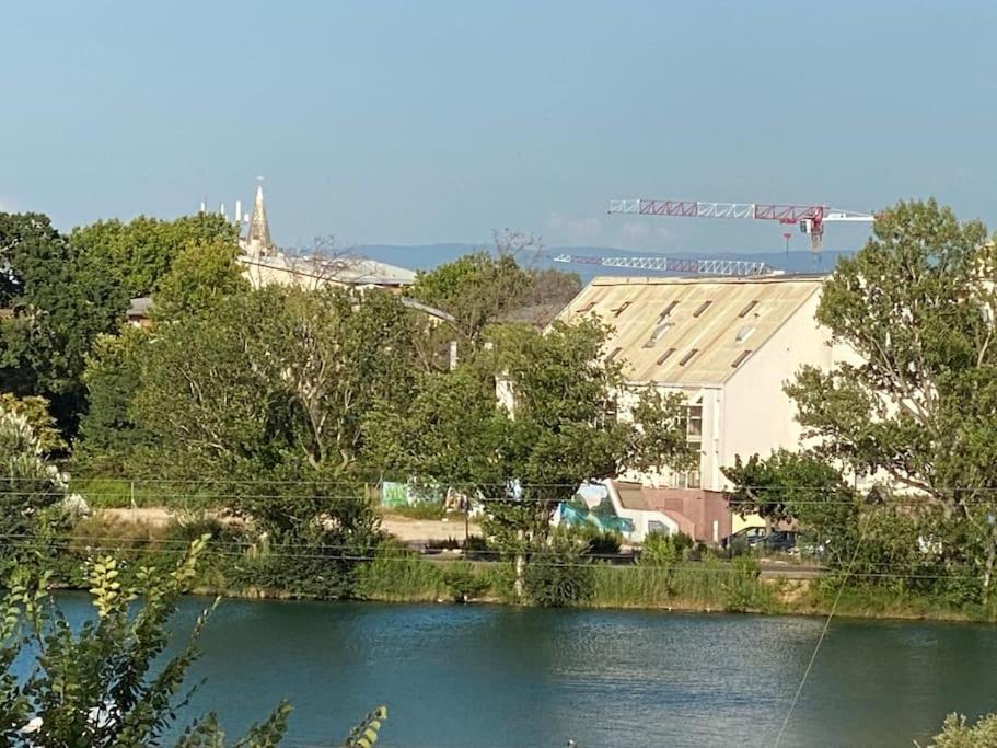 Charmant Studio De 23M2 Αβινιόν Εξωτερικό φωτογραφία
