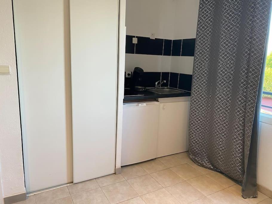 Charmant Studio De 23M2 Αβινιόν Εξωτερικό φωτογραφία